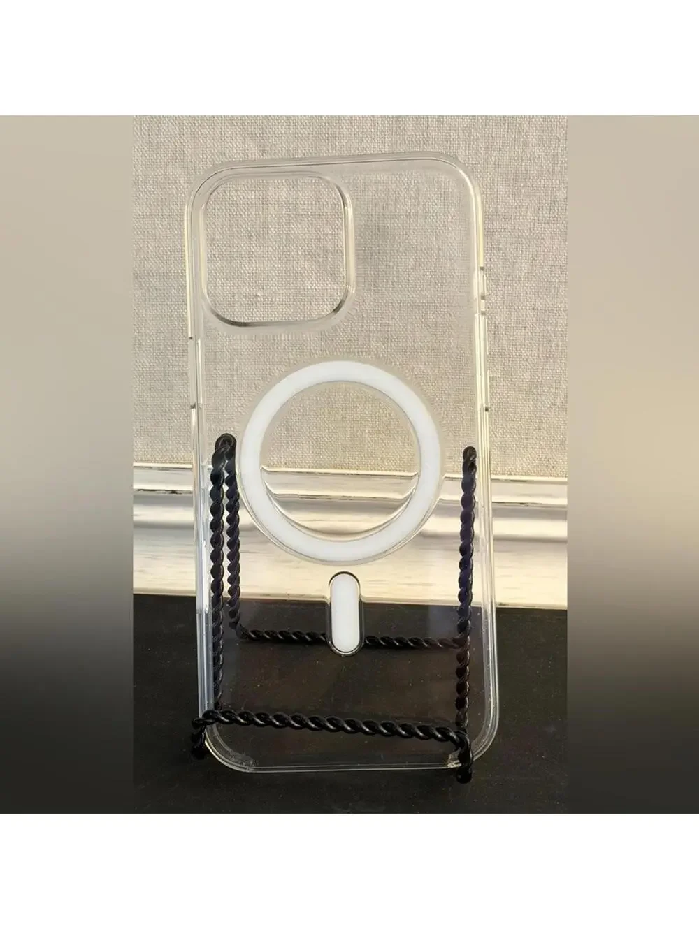 Apple iPhone 16 Pro Max Mag Safe Case clear